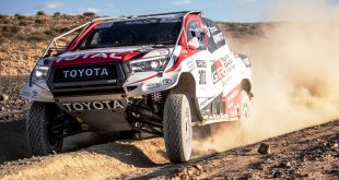 Fernando Alonso drives the Dakar-winning Toyota Hilux