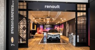 Renault pop-up store Westfield Shopping Centre