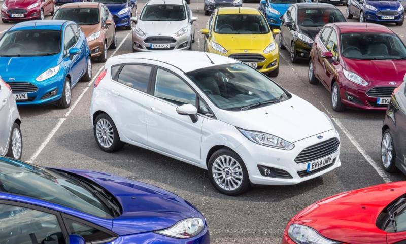 White Ford Fiesta