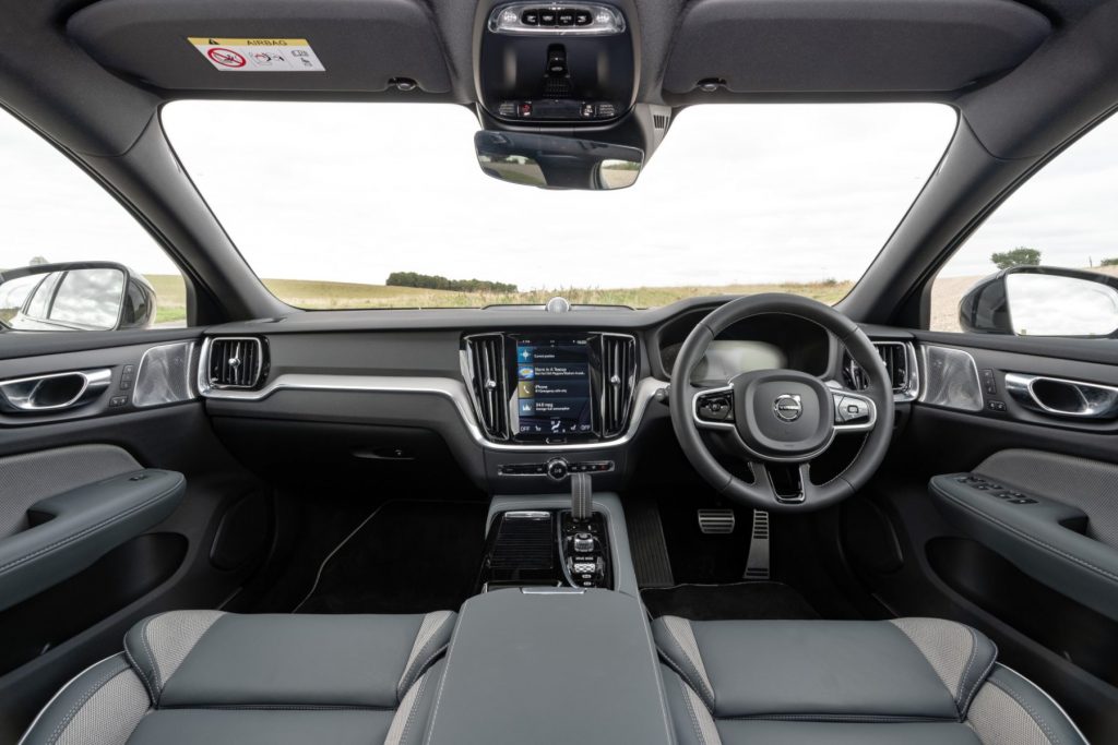 Volvo V60 Recharge plug-in hybrid review