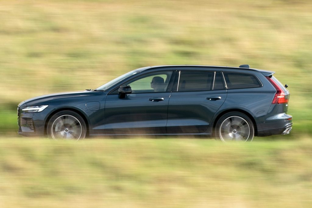 Volvo V60 Recharge plug-in hybrid review